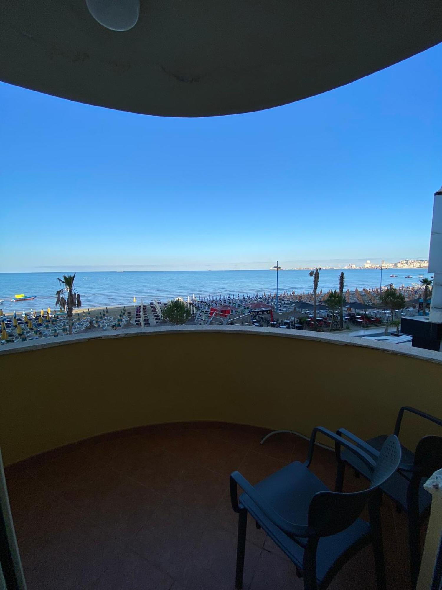 Memory Apartments Durrës Exterior foto